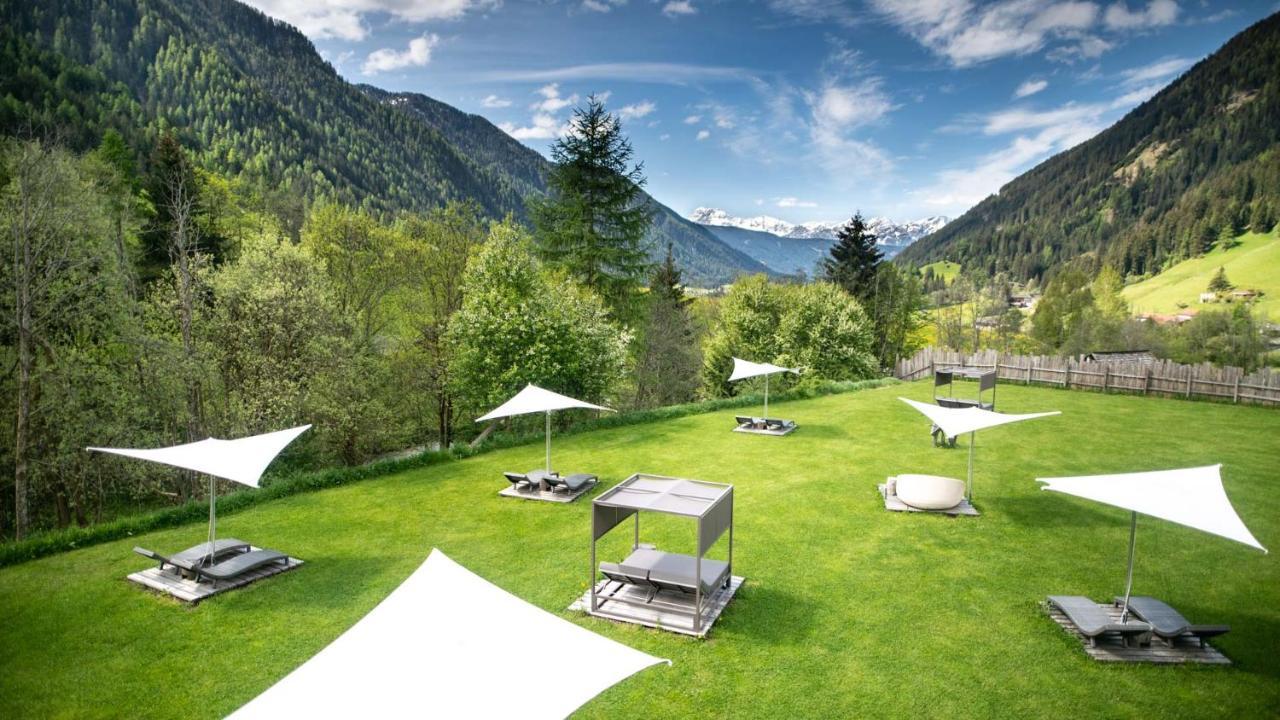 La Casies Mountain Hotel Santa Maddalena in Casies Dış mekan fotoğraf