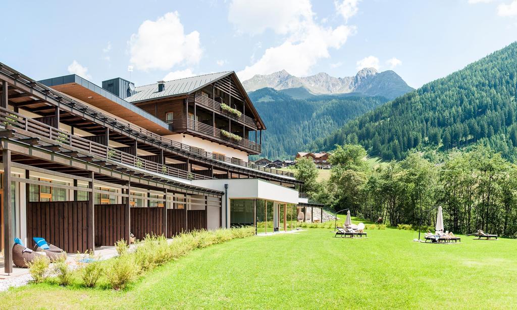 La Casies Mountain Hotel Santa Maddalena in Casies Dış mekan fotoğraf